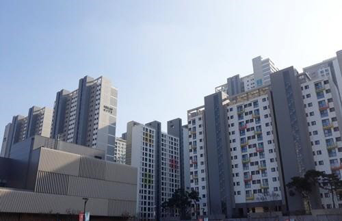 헬리오시티 보류지 잔여분 매각이 12·16 대책과 신종 코로나 여파 등으로 처음 유찰됐다.<연합뉴스>